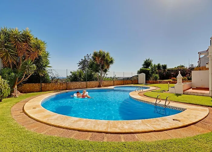 Casa Roos Lois Apartman