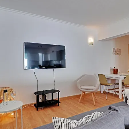 Casa Roos Lois *