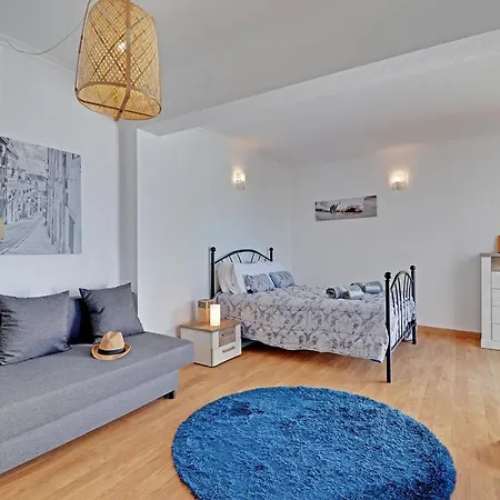 Casa Roos Lois Apartman Albufeira